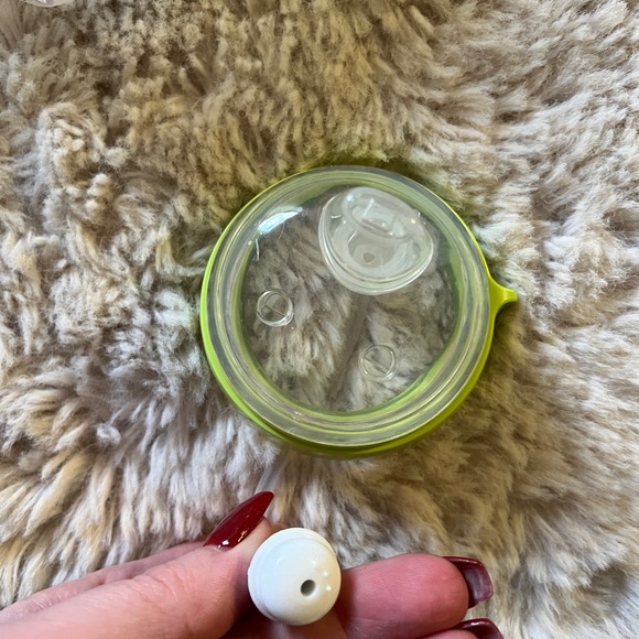 New comotomo bottle set - Picture 2 of 5